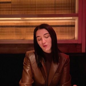 Meet your Posher, Vanessa